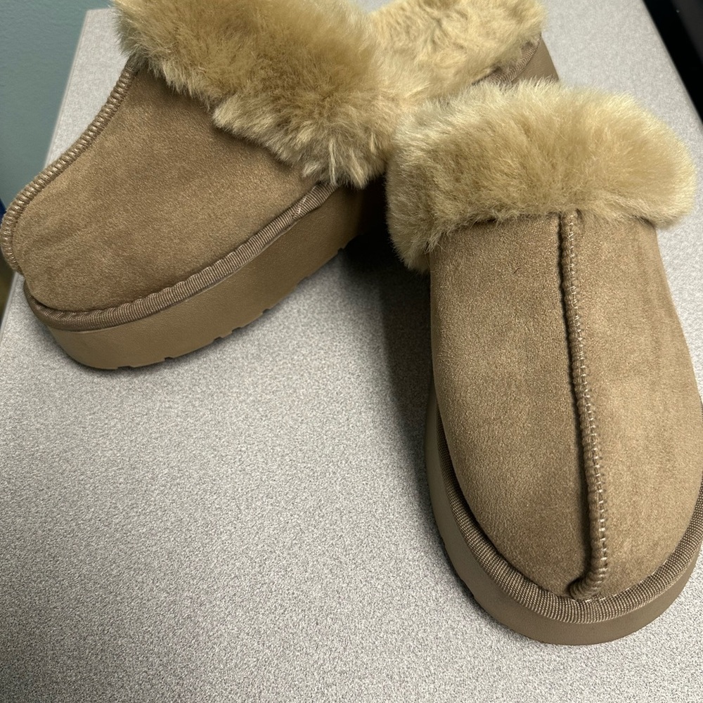 Women Faux Fur Slides US Size 10
